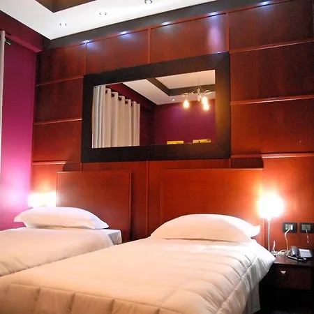 Отель Icon Влёра